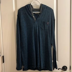 Distortion long sleeve hooded shirt size XL